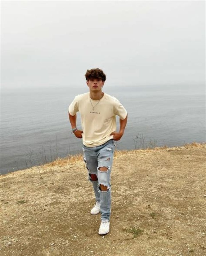 Ace Akers (tiktokstar) Wiki,Age,Birthday,Biography,Height,Net Worth ..