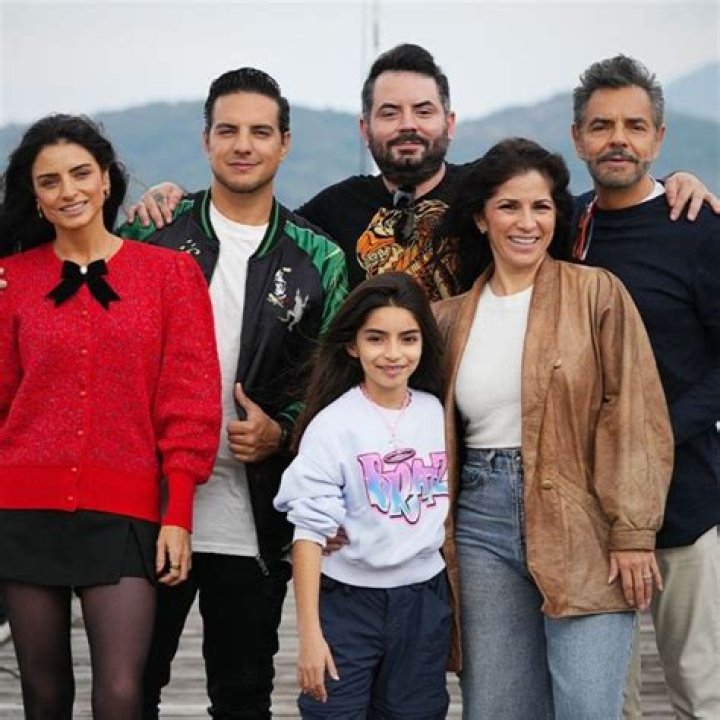 Aitana Derbez - Bio, Age, Wiki, Facts and Family