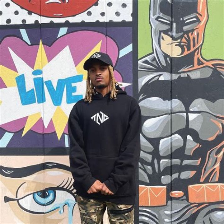 AJ Wolfy - Bio, Age, Wiki, Facts and Family