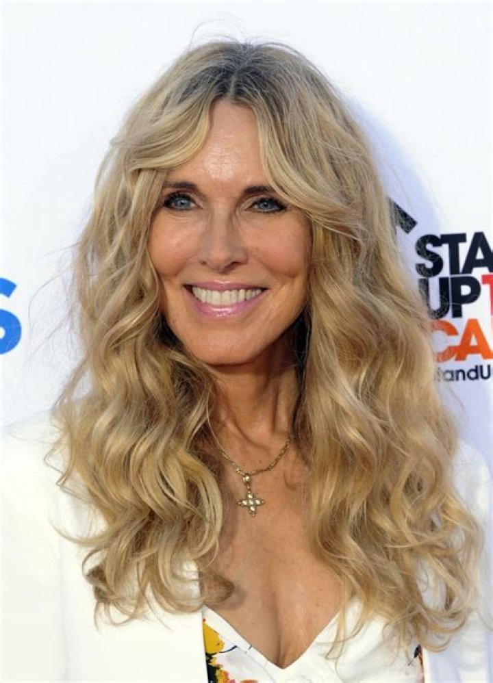 Alana Stewart - Bio, Age, Wiki, Facts and Family