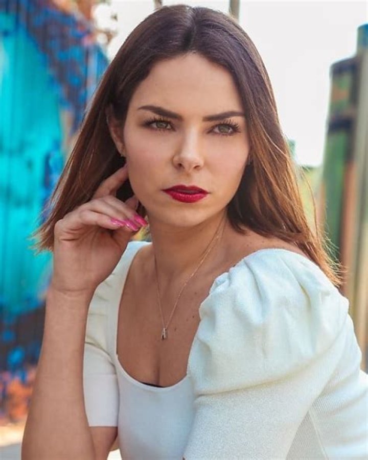 Alejandra Robles Gil - Bio, Age, Wiki, Facts and Family