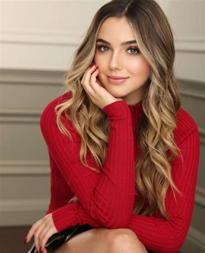 Alexa Nisenson - Bio, Age, Wiki, Facts and Family