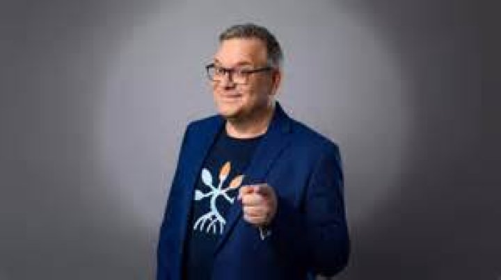 Alexander Duszat - Bio, Age, net worth, Wiki, Facts and Family