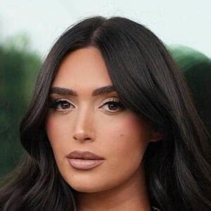 Alexia Karanikolaou (instagramstar) Wiki,Age,Birthday,Biography,Height,Net Worth ..