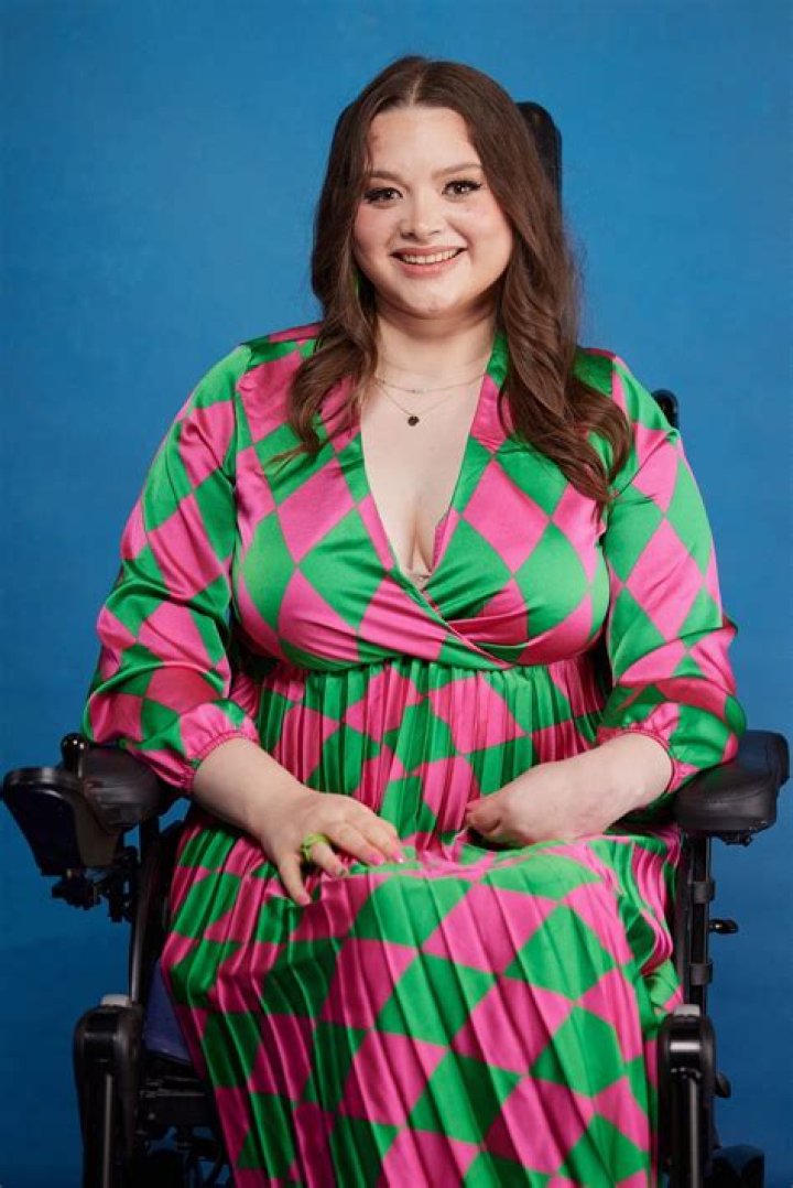 Amy Pohl (tiktokstar) Wiki,Age,Birthday,Biography,Height,Net Worth ..