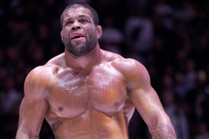 Andre Galvao - Bio, Age, weight, height, Wiki, Facts and Family