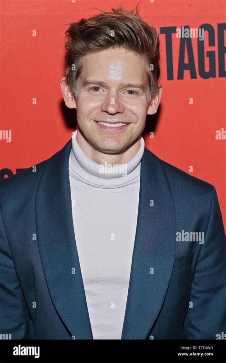Andrew Keenan-Bolger (stageactor) Wiki,Age,Birthday,Biography,Height,Net Worth ..