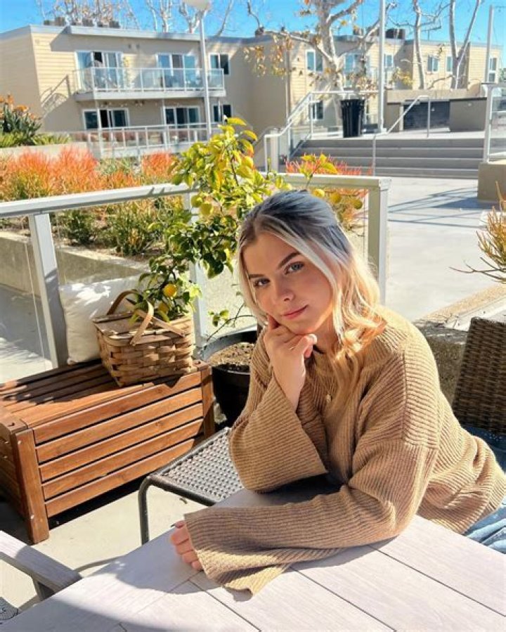 Anna Seavey (instagramstar) Wiki,Age,Birthday,Biography,Height,Net Worth ..