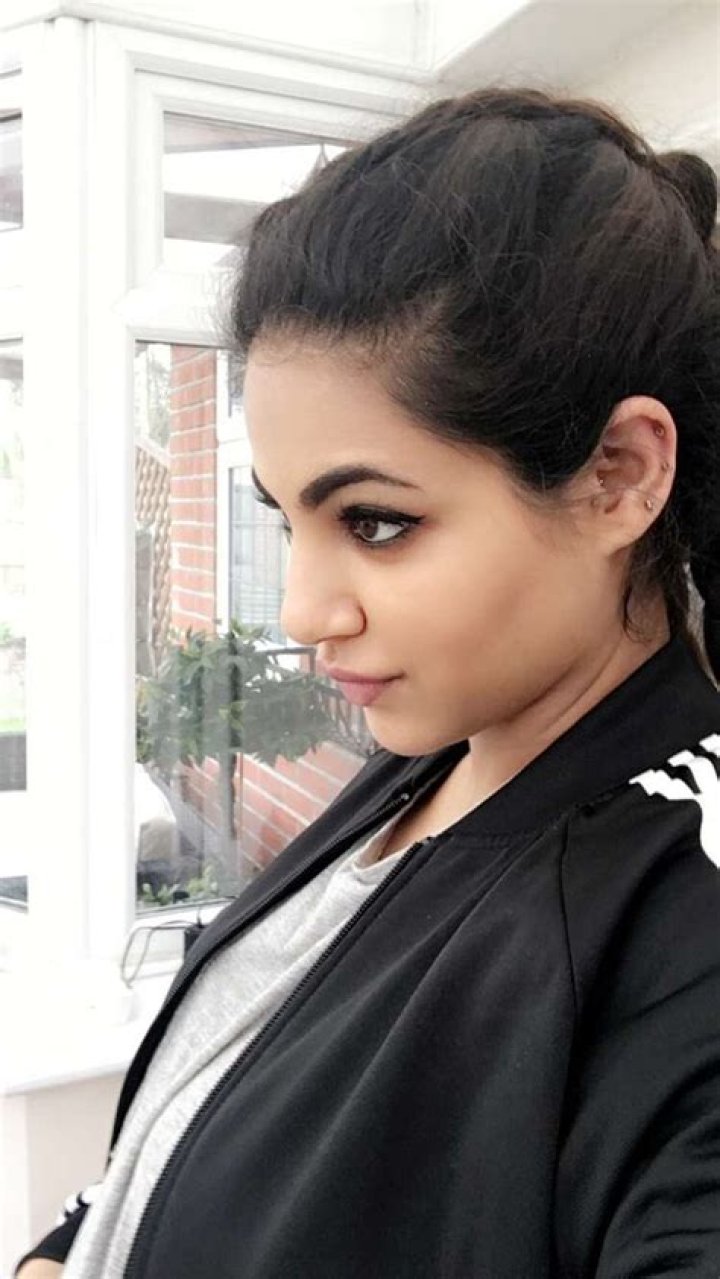 Annie Khalid (popsinger) Wiki,Age,Birthday,Biography,Height,Net Worth ..