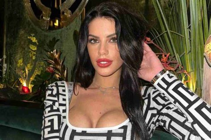 Antonella Fiordelisi (model) Wiki,Age,Birthday,Biography,Height,Net Worth ..