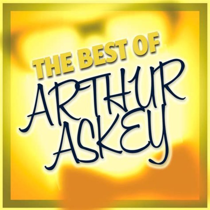 Arthur Askey - Bio, Age, height, Wiki, Facts and Family