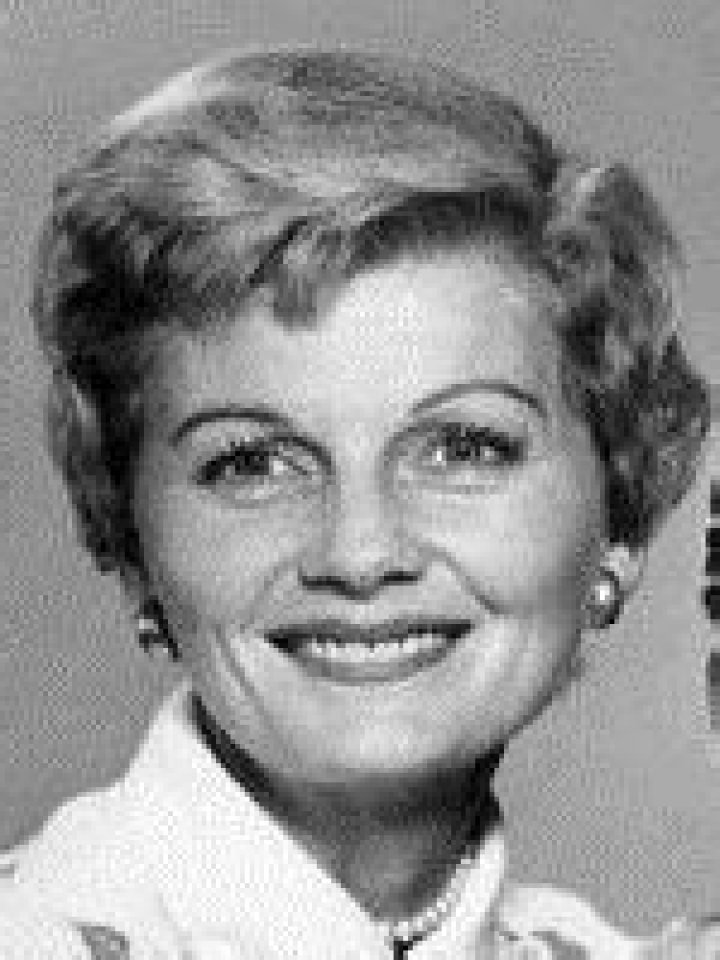Barbara Billingsley - Bio, Age, Wiki, Facts and Family