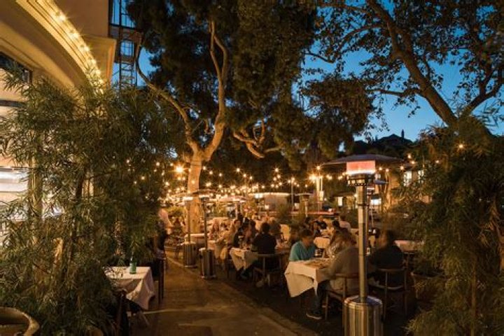 Barbara Hale - Bio, Age, Wiki, Facts and Family