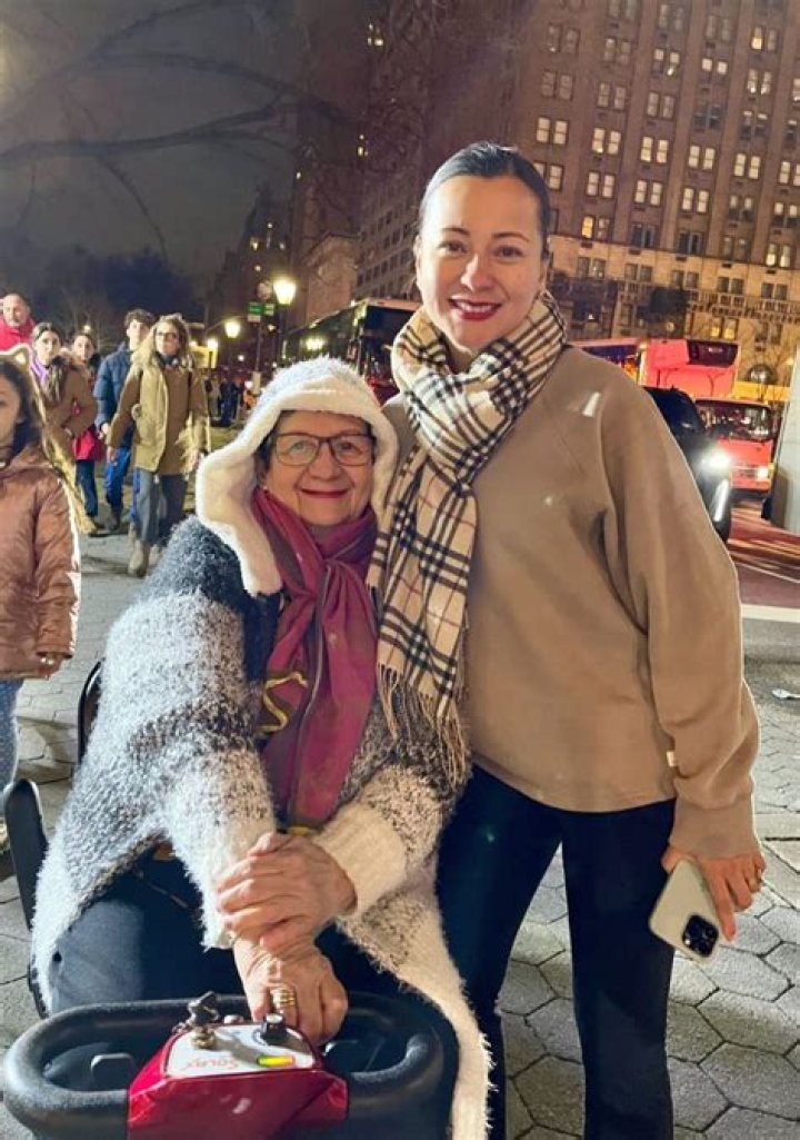 Beth Tamayo - Bio, Age, Wiki, Facts and Family