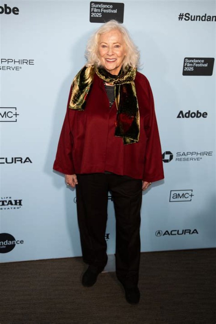 Betty Buckley - Bio, Age, Wiki, Facts and Family