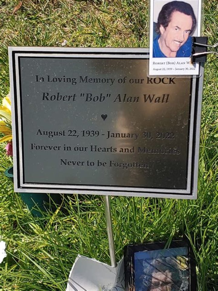 Bob Wall - Bio, Age, Wiki, Facts and Family