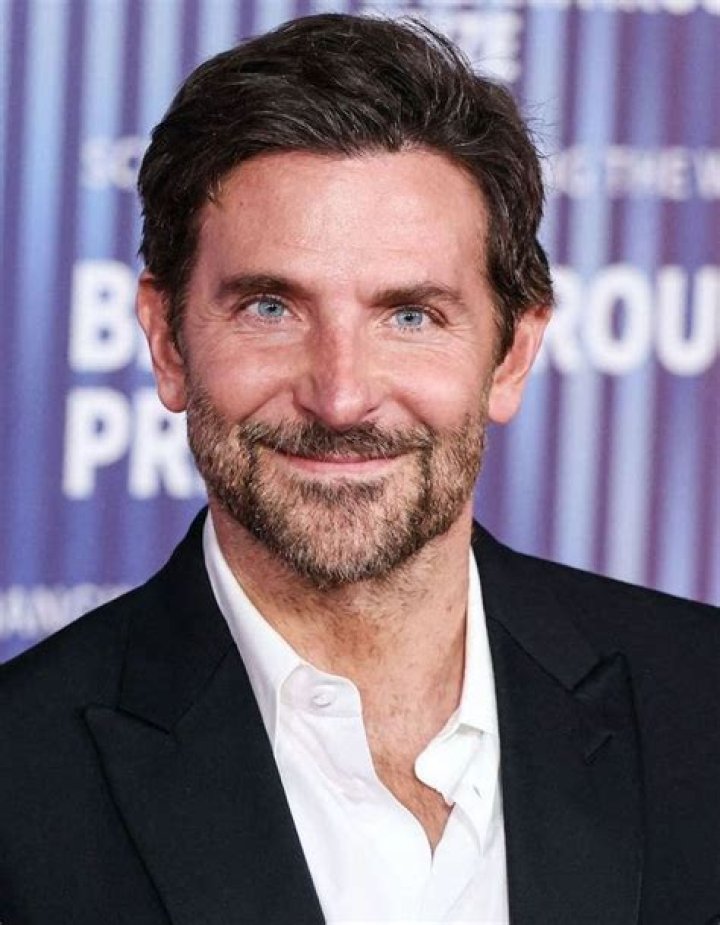 Bradley Cooper - Bio, Age, net worth, height, Wiki, Facts and Family