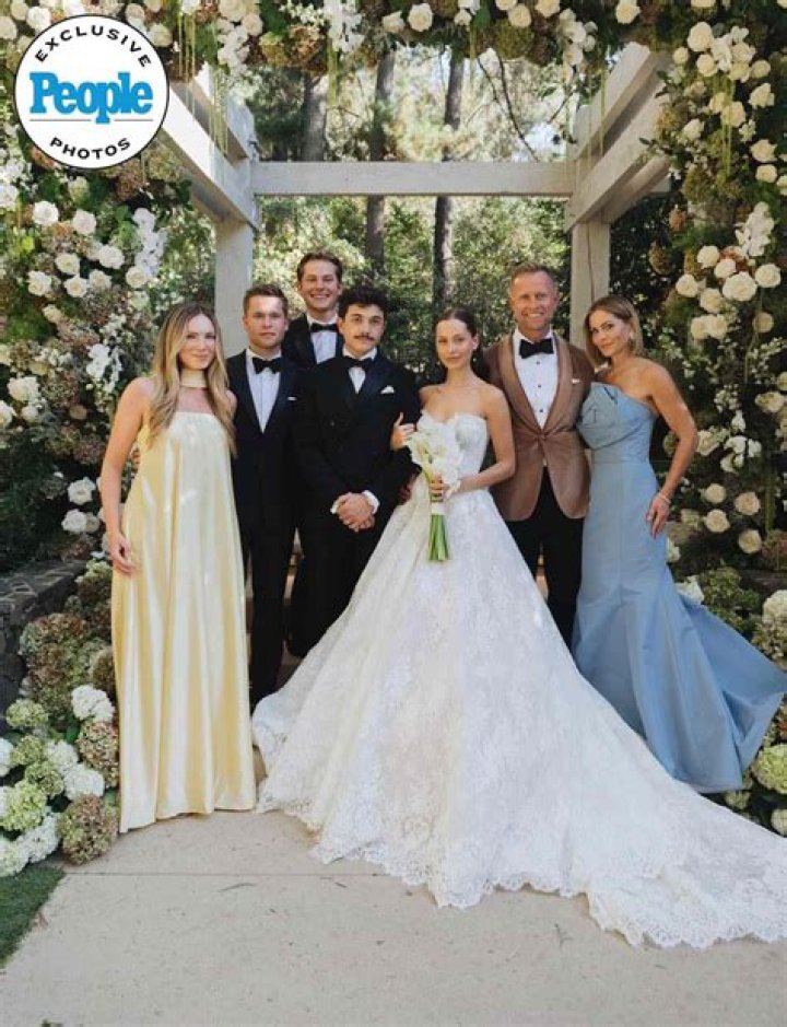 Bradley Steven Perry - Bio, Age, net worth, height, Wiki, Facts and Family