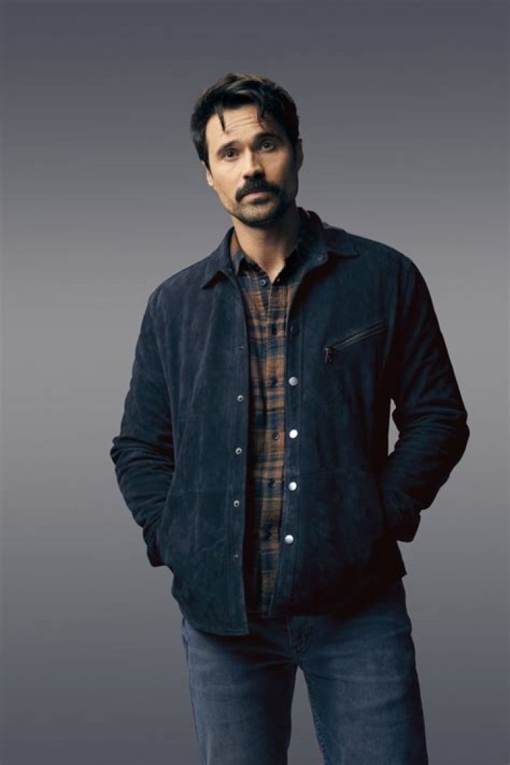 Brett Dalton - Bio, Age, Wiki, Facts and Family