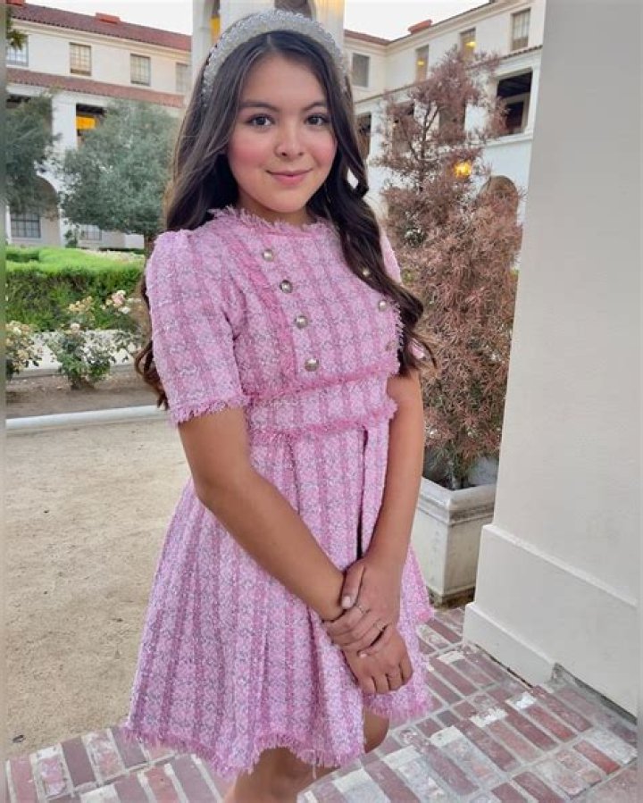 Brielle Carroll - Bio, Age, Wiki, Facts and Family