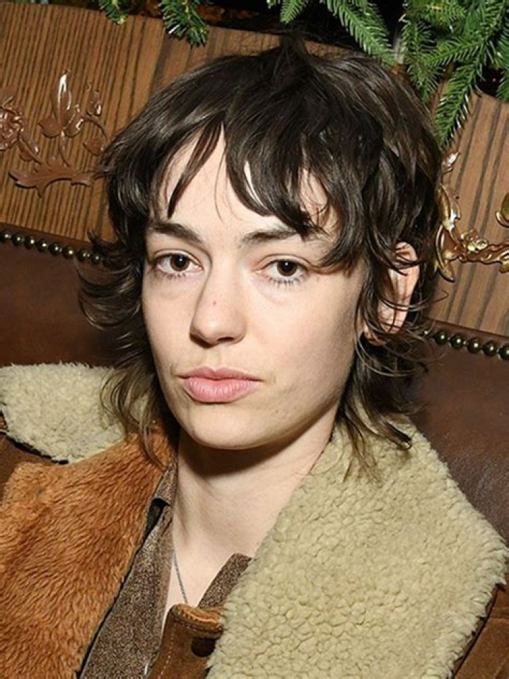 Brigette Lundy-Paine - Bio, Age, Wiki, Facts and Family