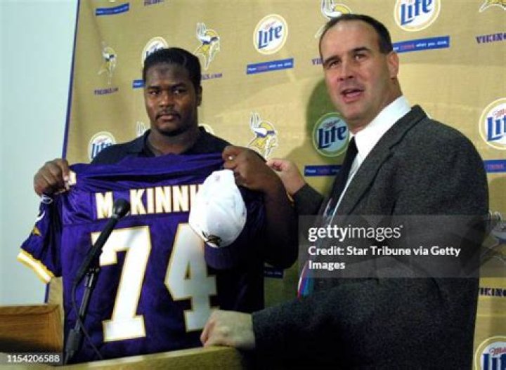 Bryant McKinnie (footballplayer) Wiki,Age,Birthday,Biography,Height,Net Worth ..