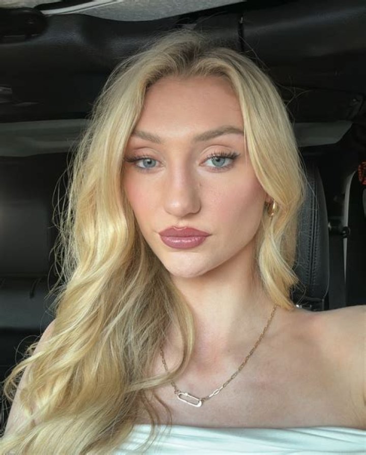 Cameron Brink - Bio, Age, Wiki, Facts and Family