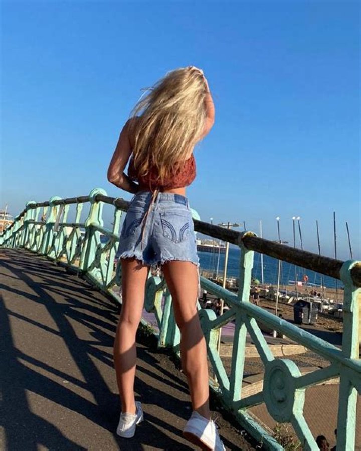 Carly Baker - Bio, Age, Wiki, Facts and Family