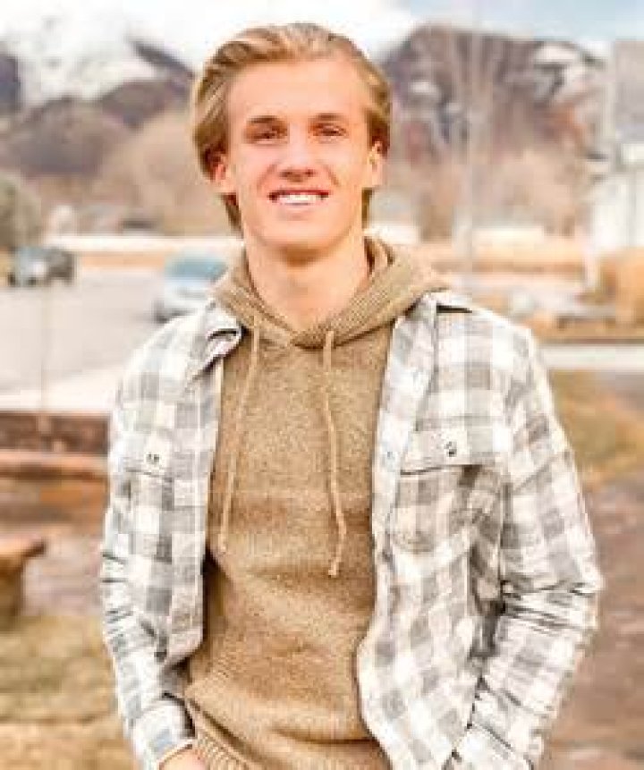 Chad Franke - Bio, Age, height, weight, Wiki, Facts and Family