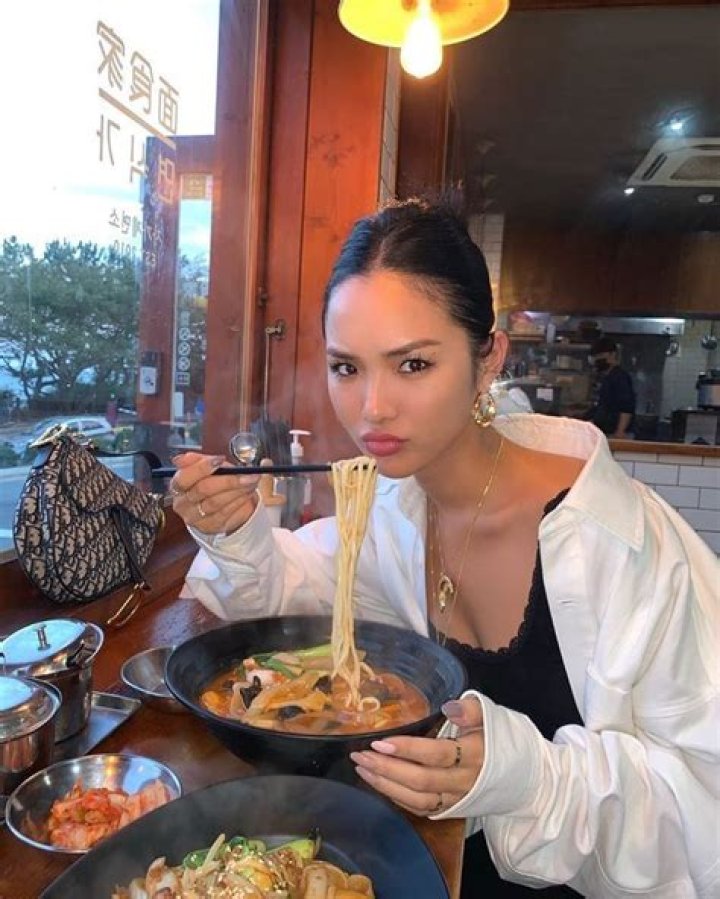 Chailee Son - Bio, Age, Wiki, Facts and Family