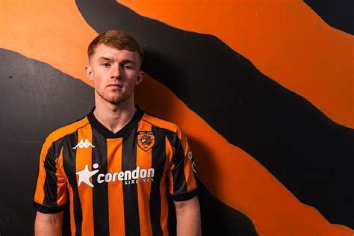 Chuck Hughes - Bio, Age, Wiki, Facts and Family