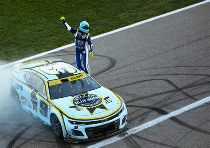 Chris Elliott - Bio, Age, net worth, height, weight, Wiki, Facts and Family