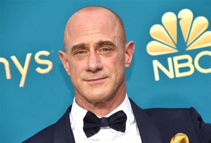 Christopher Meloni - Bio, Age, net worth, height, Wiki, Facts and Family