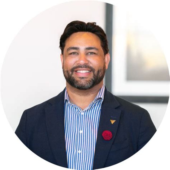 Claudio Sanchez - Bio, Age, net worth, Wiki, Facts and Family