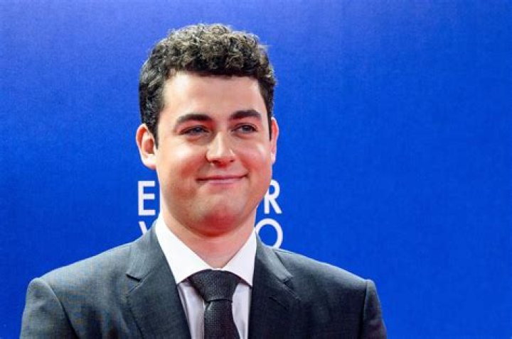 Colin Hanks - Bio, Age, net worth, height, weight, Wiki, Facts and Family