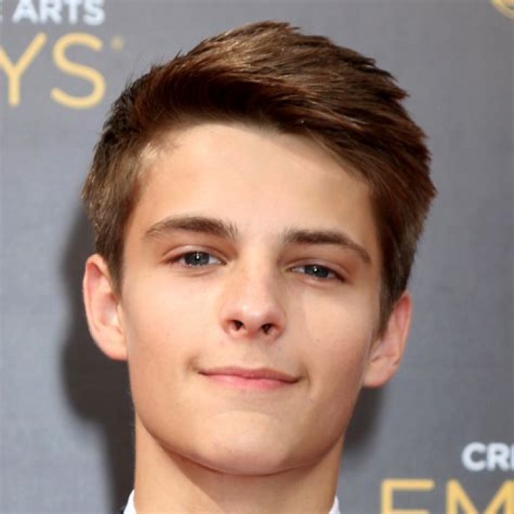 Corey Fogelmanis - Bio, Age, Wiki, Facts and Family