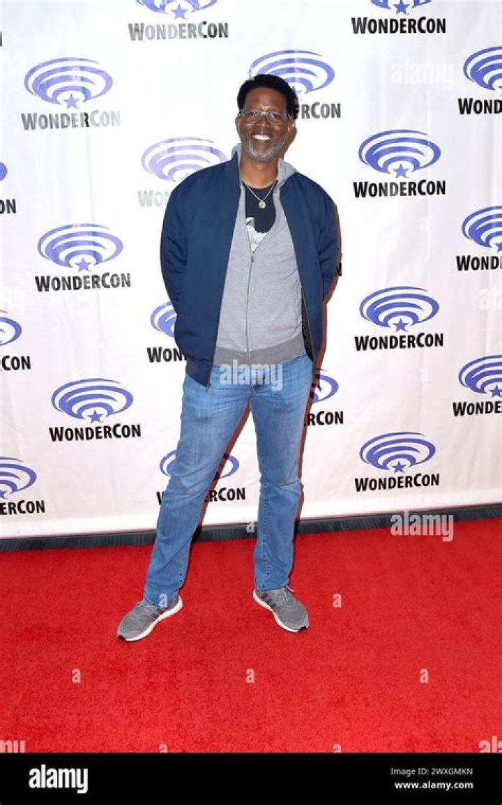 Corey Reynolds - Bio, Age, net worth, Wiki, Facts and Family