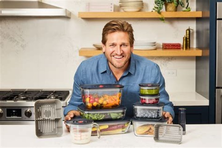 Curtis Stone - Bio, Age, net worth, height, Wiki, Facts and Family