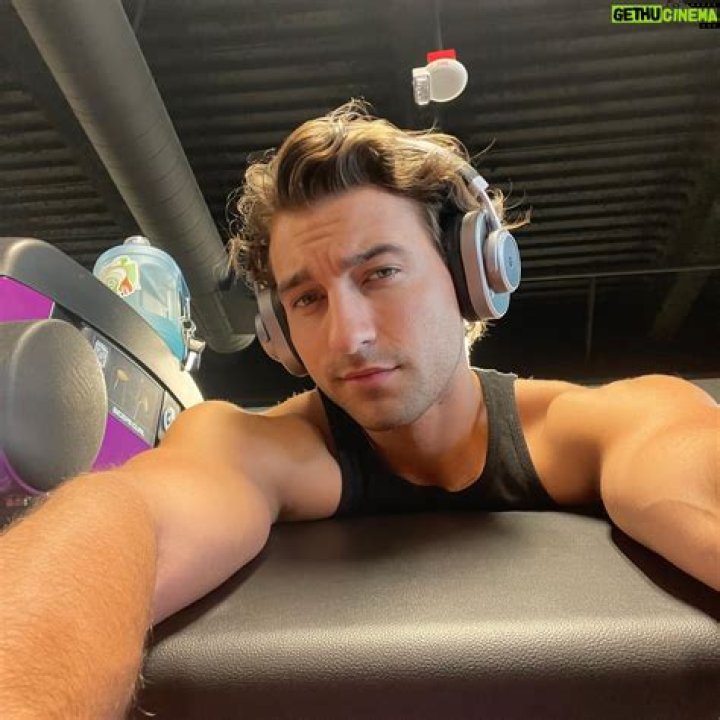 Dallas Hart - Bio, Age, Wiki, Facts and Family