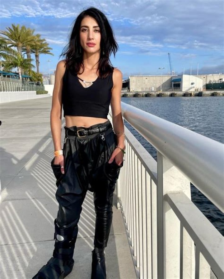 Dana DeLorenzo - Bio, Age, Wiki, Facts and Family