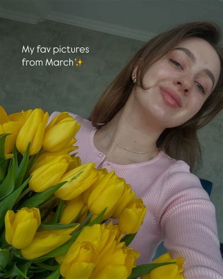 Darina Vekua (webvideostar) - Wikipedia, Age, Net Worth, Biography , Spotify, TikTok, Facebook, Facts and Family