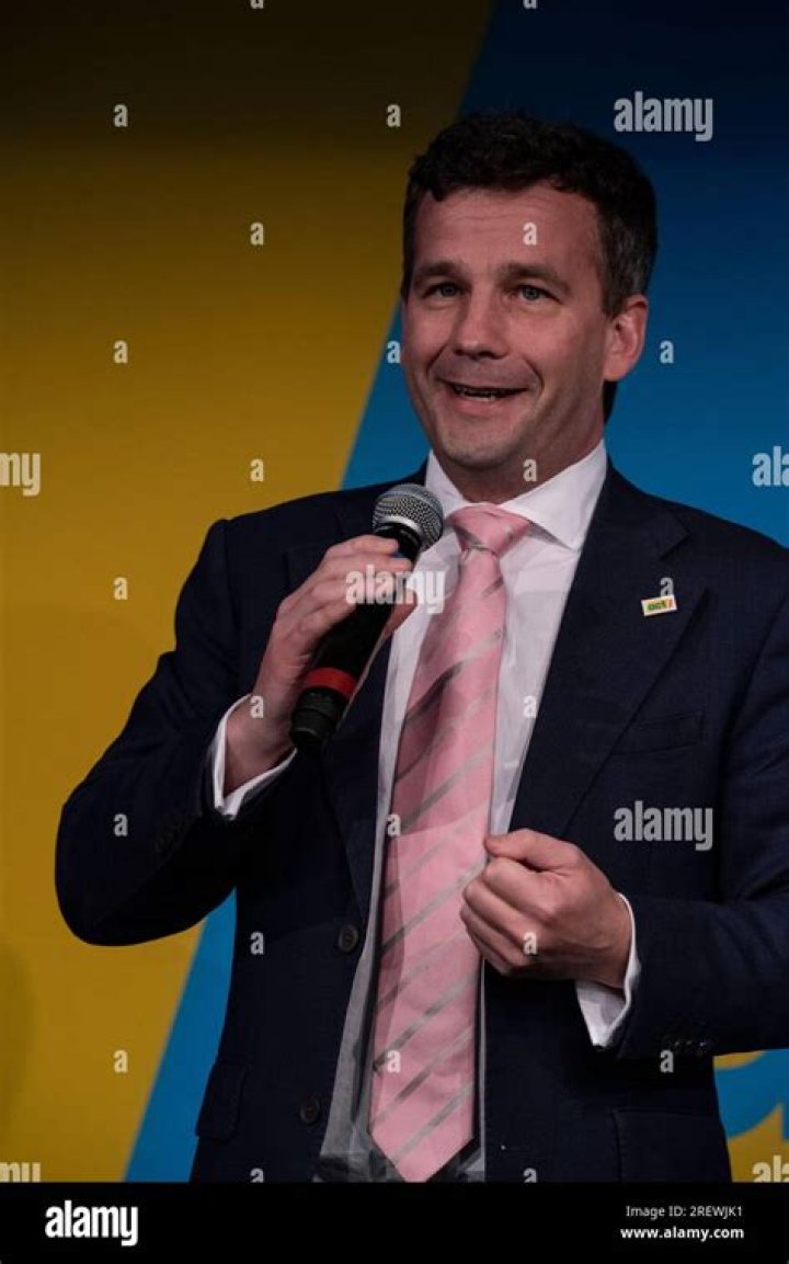 David Seymour - Bio, Age, Wiki, Facts and Family