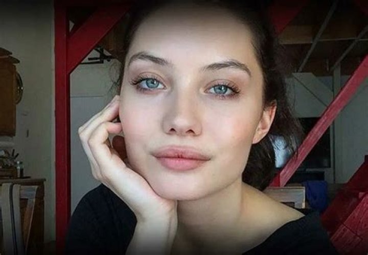 Dayna Frazer - Bio, Age, Wiki, Facts and Family