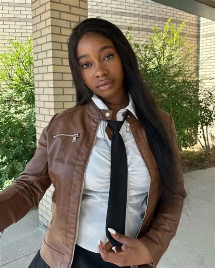 Deb Smikle - Bio, Age, Wiki, Facts and Family