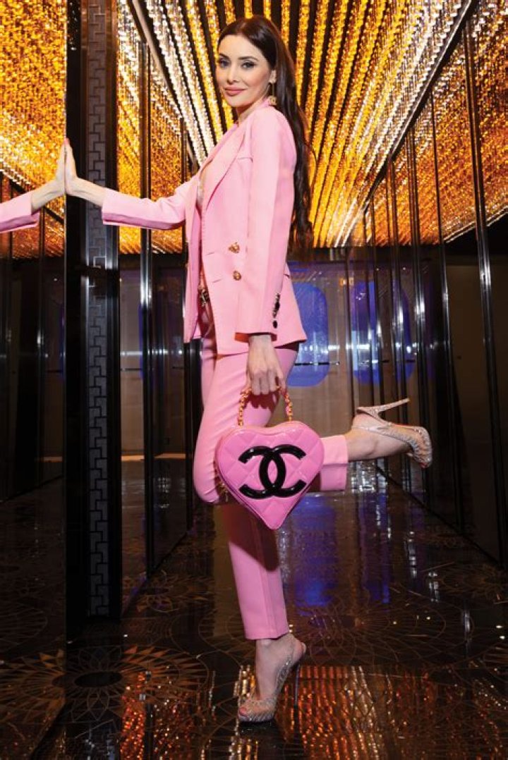 Deborah Valdez-Hung - Bio, Age, Wiki, Facts and Family