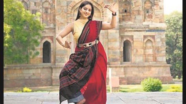 Deepika Singh - Bio, Age, Wiki, Facts and Family