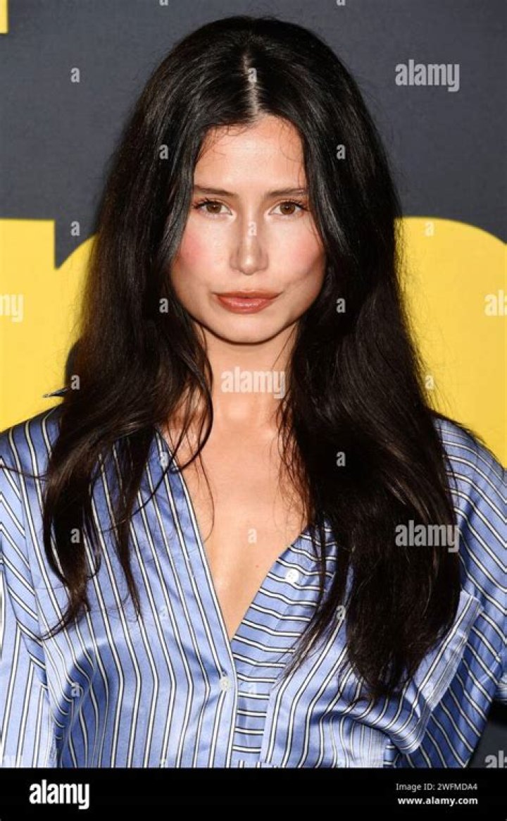 Delaney Rowe (webvideostar) - Wikipedia, Age, Net Worth, Biography , Spotify, TikTok, Facebook, Facts and Family