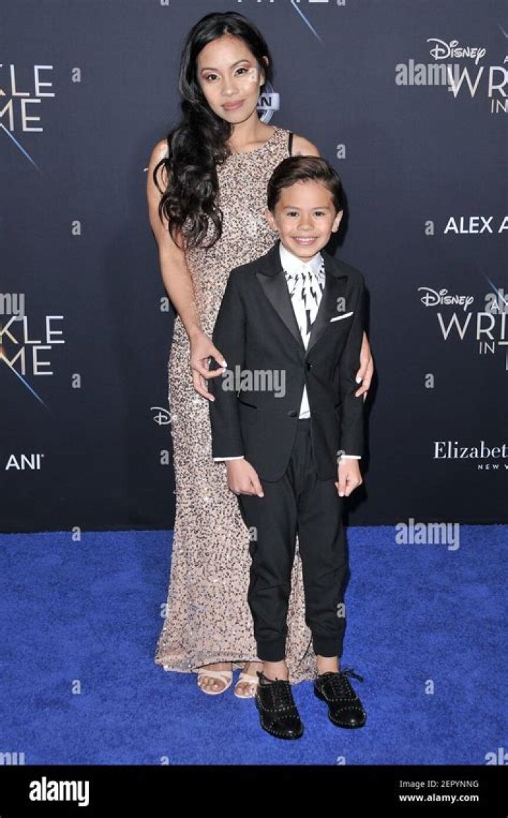 Deric McCabe - Bio, Age, weight, height, Wiki, Facts and Family