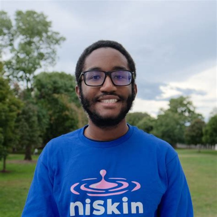 Devon Alexander - Bio, Age, net worth, height, Wiki, Facts and Family