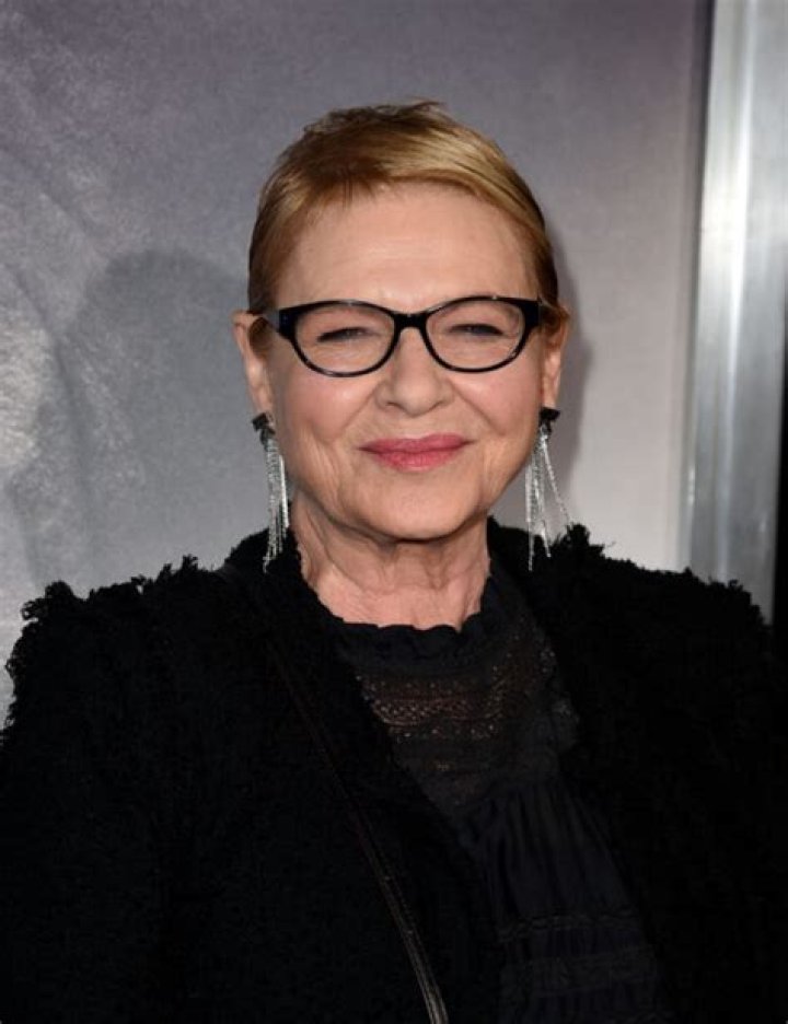 Dianne Wiest - Bio, Age, Wiki, Facts and Family